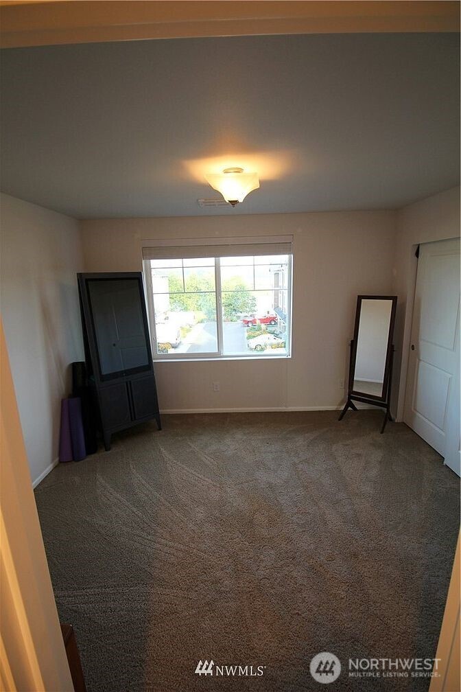 3310 31st Drive , Everett, WA 98201