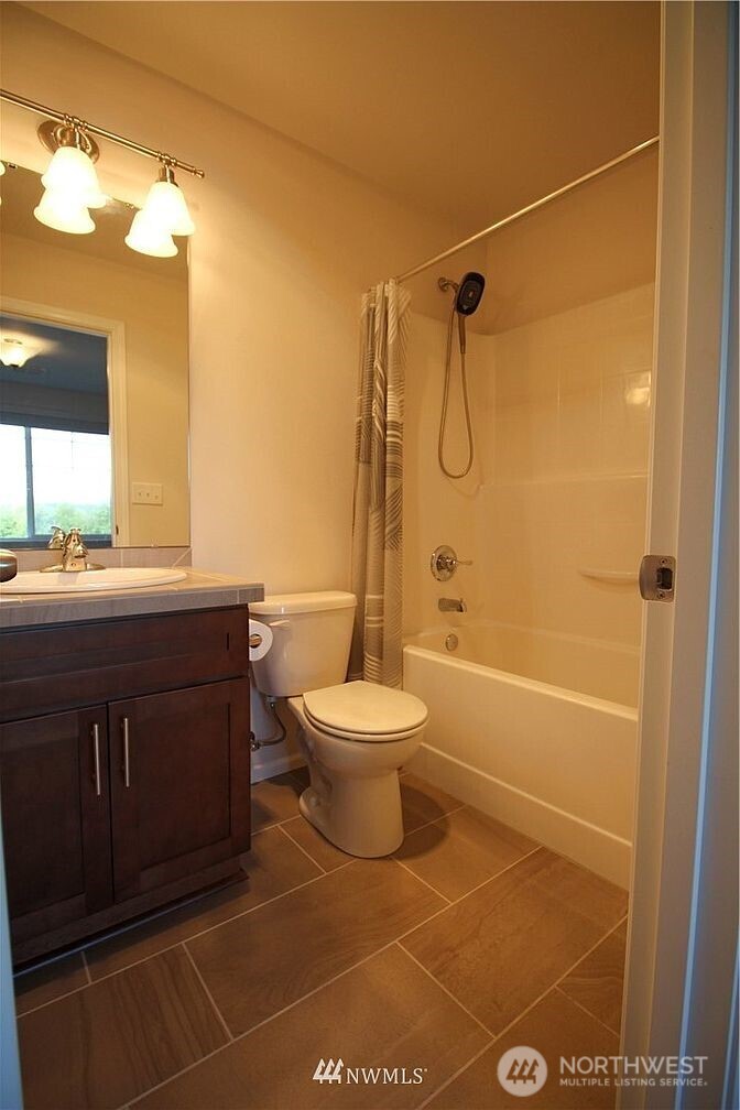 3310 31st Drive , Everett, WA 98201