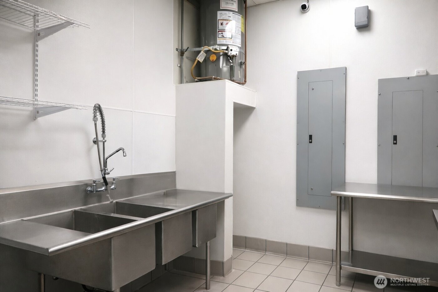 1816 S Mildred St Street #A, Tacoma, WA 98465