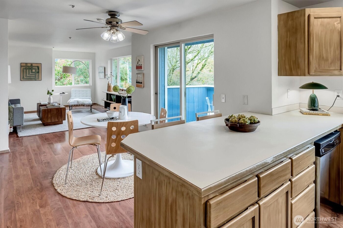 1915 11th Avenue S, Seattle, WA 98134