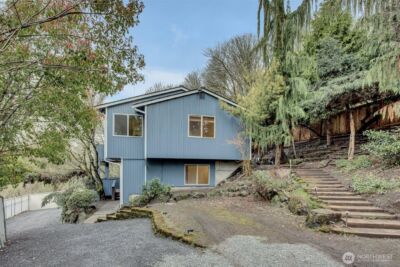1915 11th Avenue S, Seattle, WA 98134