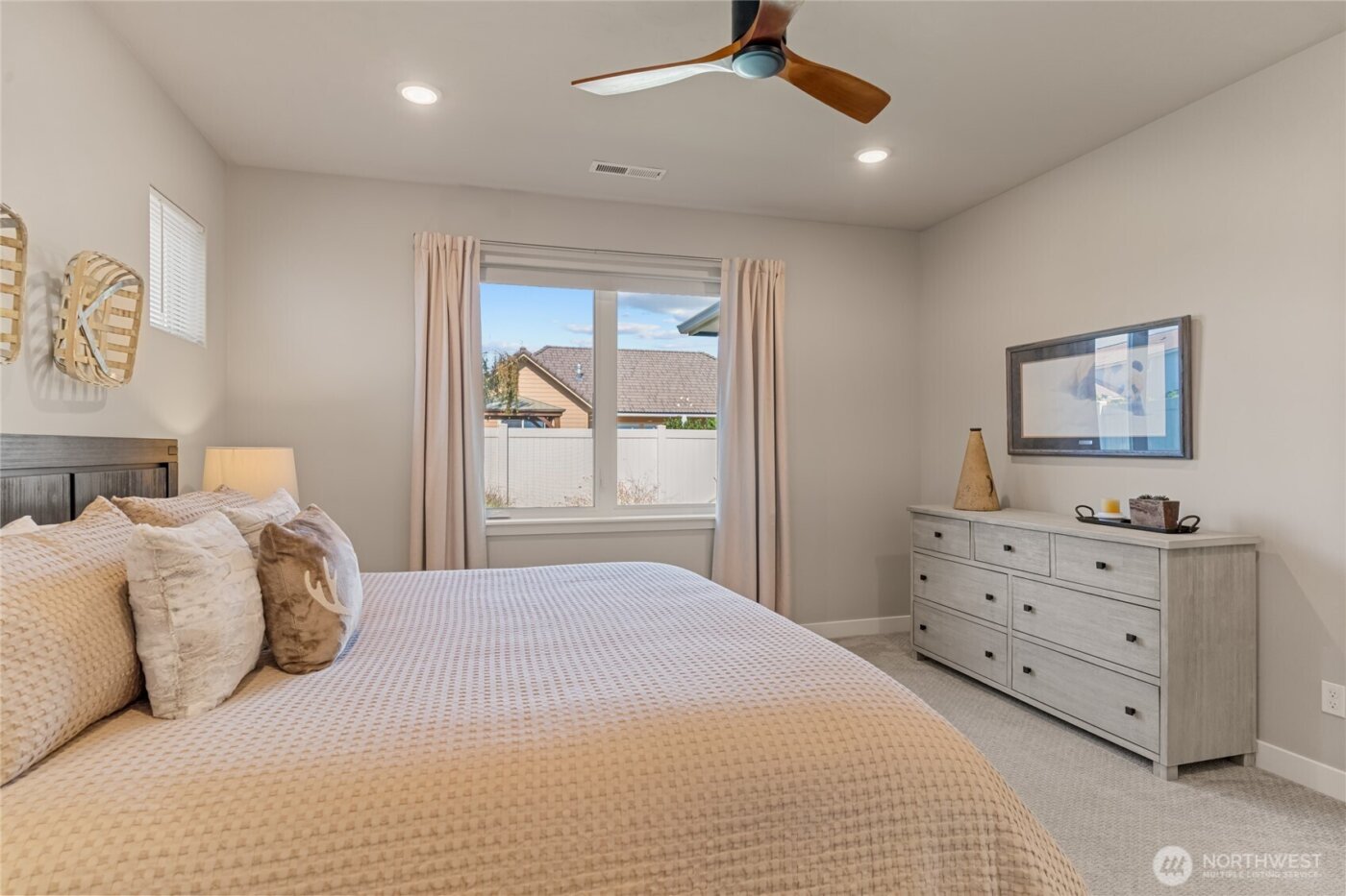 905 N M Loop Drive SW, Quincy, WA 98848