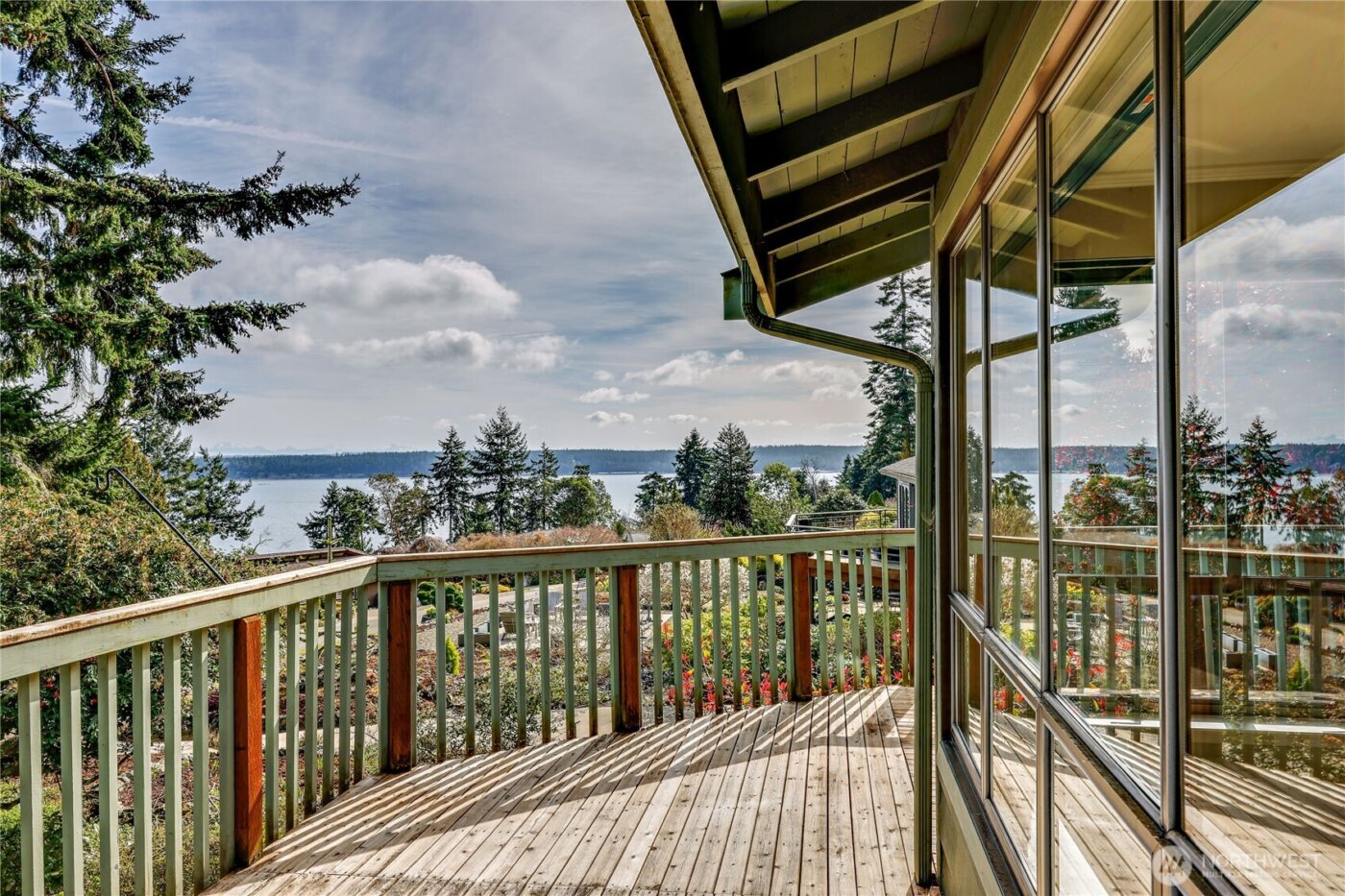 351 Windship Drive , Port Townsend, WA 98368