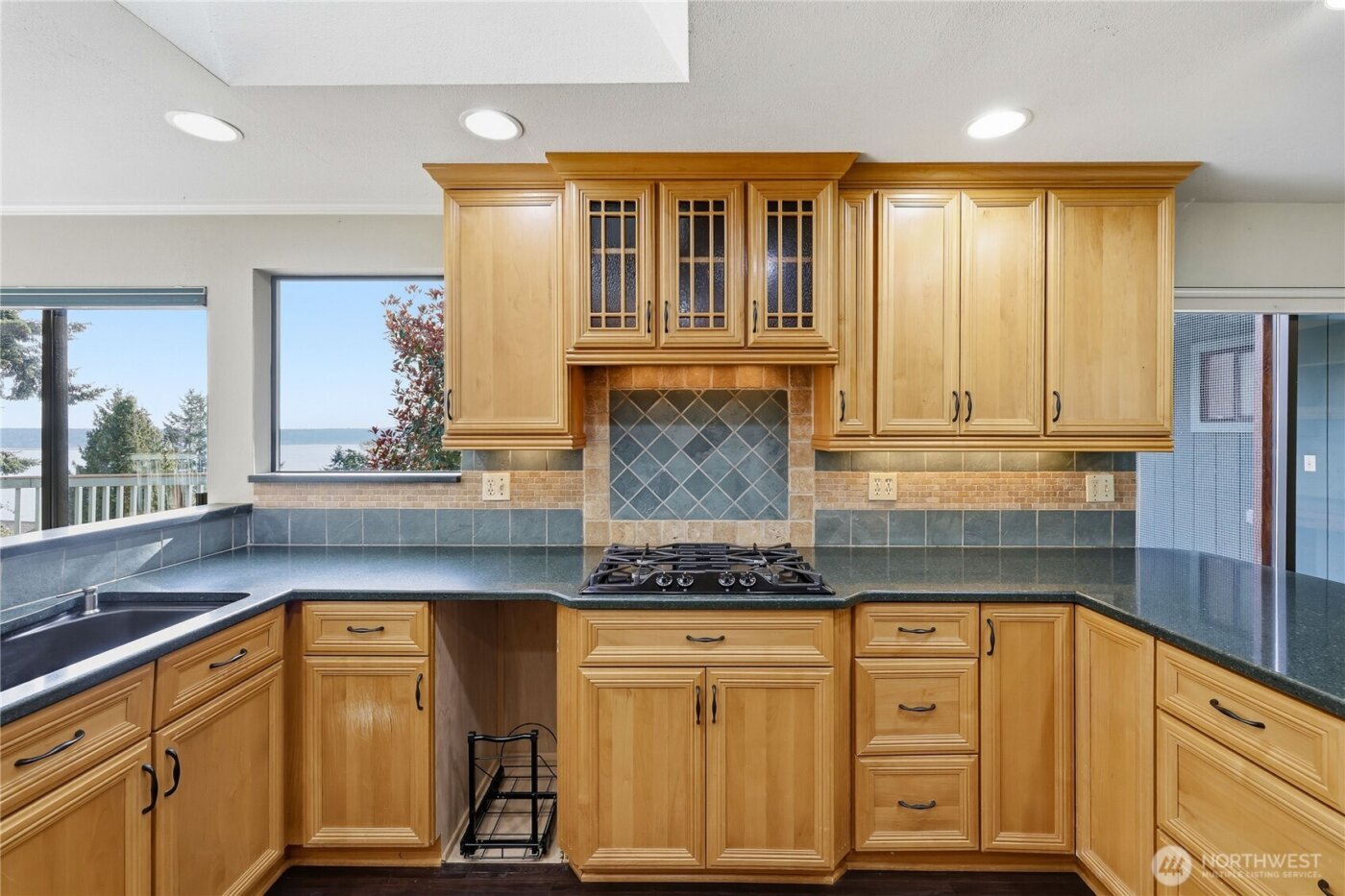 351 Windship Drive , Port Townsend, WA 98368