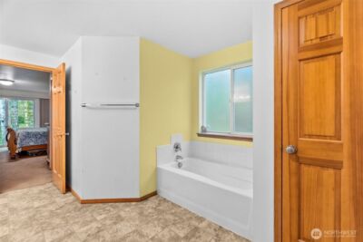 70 E Capital Peak Drive , Shelton, WA 98584 - Photo 14