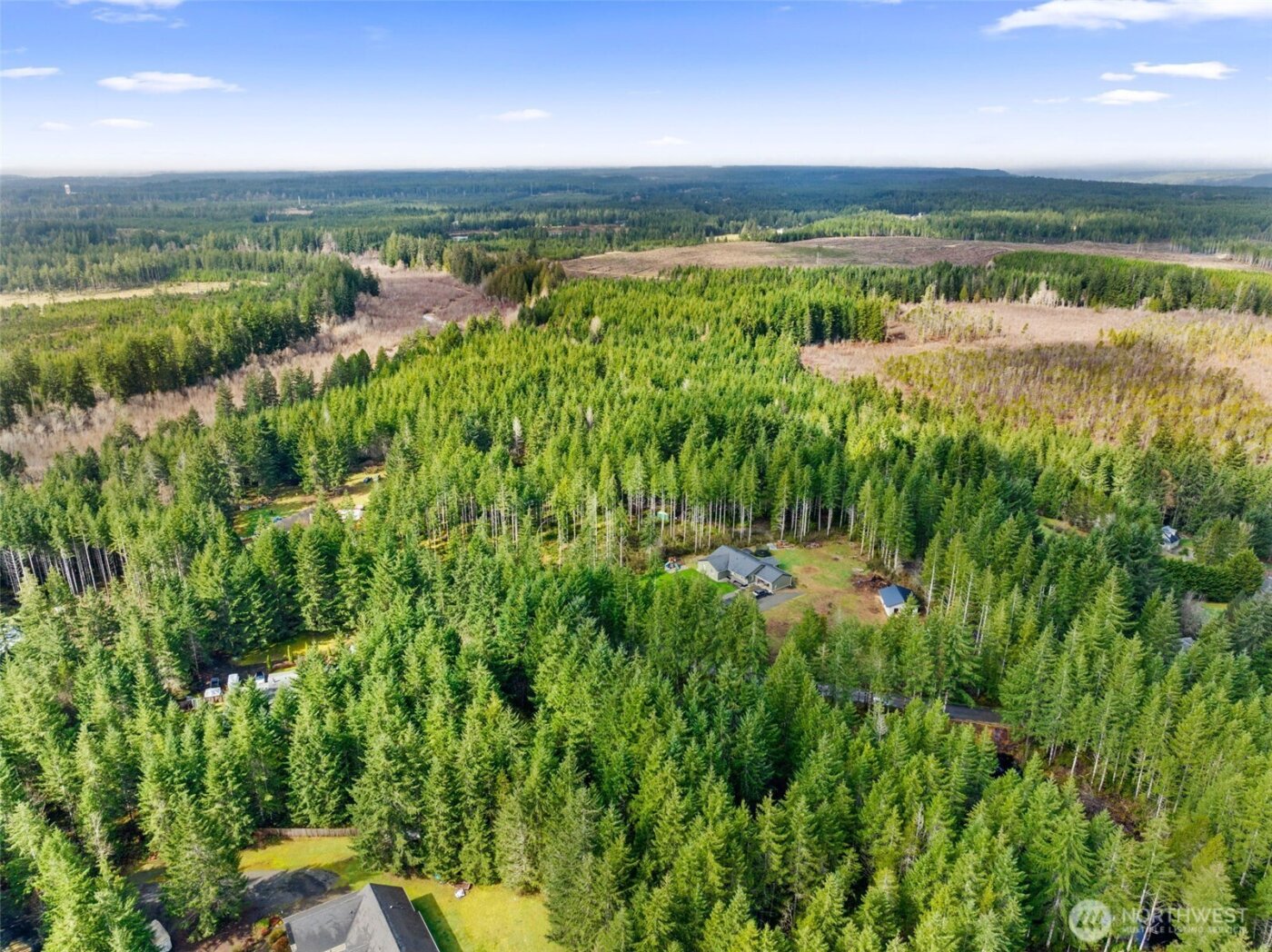 70 E Capital Peak Drive , Shelton, WA 98584