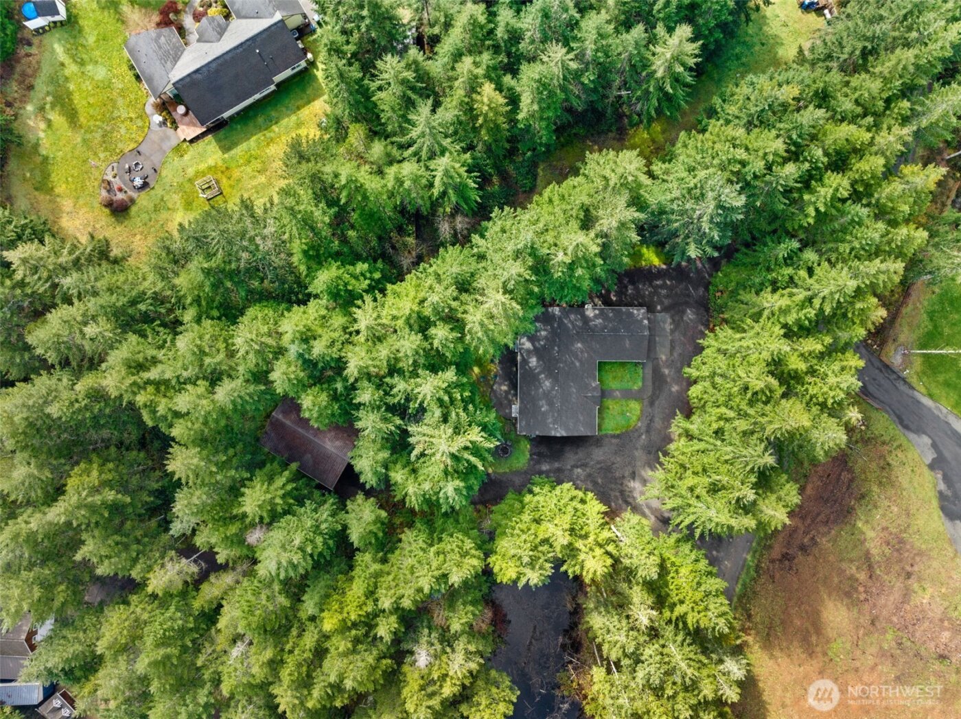 70 E Capital Peak Drive , Shelton, WA 98584