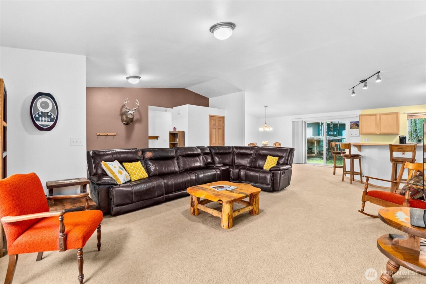 70 E Capital Peak Drive , Shelton, WA 98584