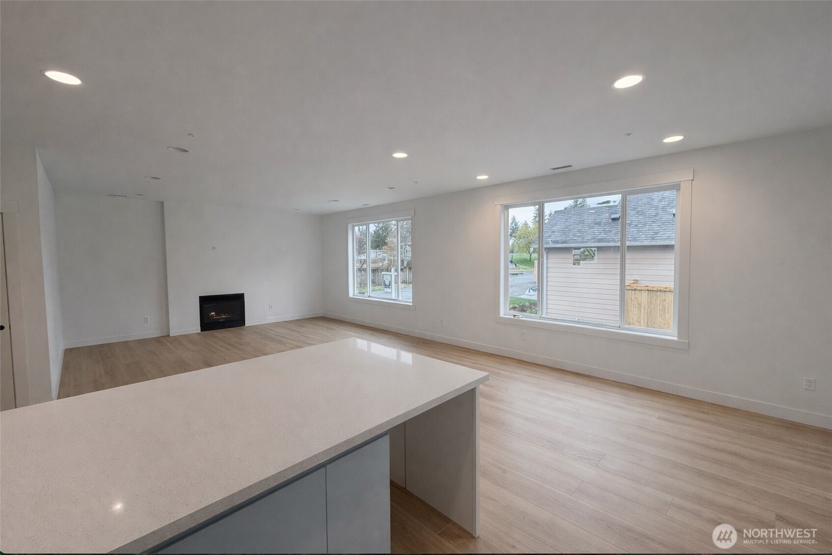 16933 32nd Avenue E, Tacoma, WA 98446