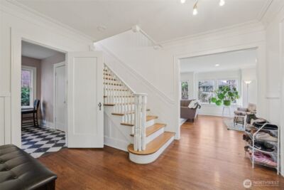 5230 16th Avenue NE, Seattle, WA 98105 - Photo 2