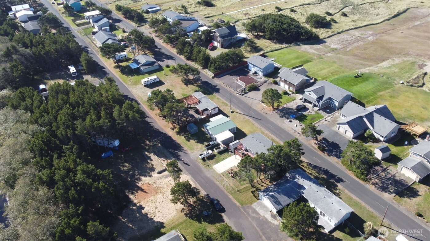 29908 H Street , Ocean Park, WA 98640