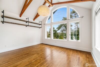 9510 9th Avenue NW, Seattle, WA 98117 - Photo 22