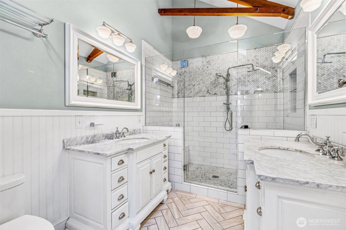 9510 9th Avenue NW, Seattle, WA 98117