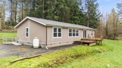 126 Burchett Rd , Onalaska, WA 98570-9402 - Photo 3