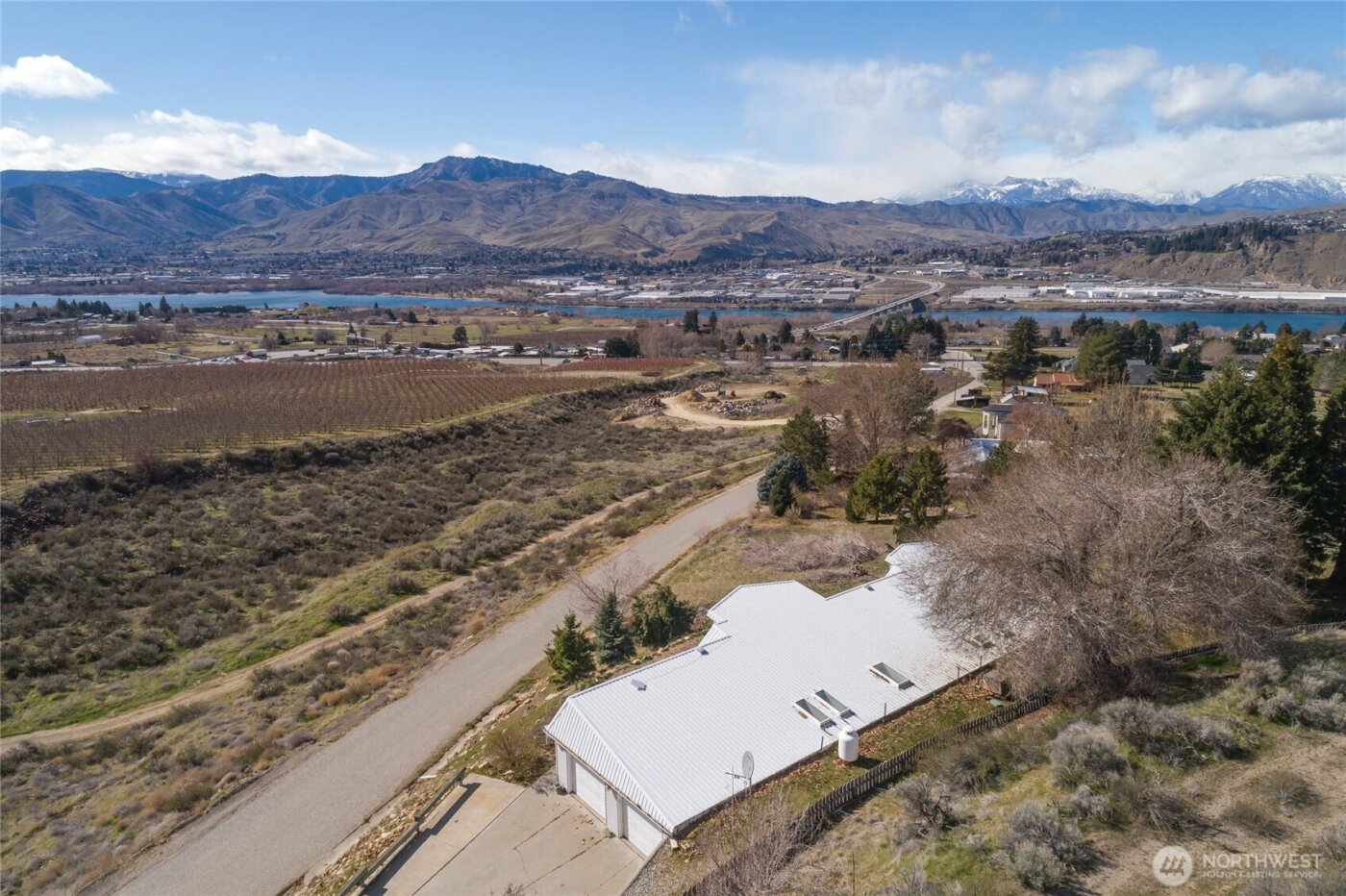 71 Blue Grade Road , East Wenatchee, WA 98802