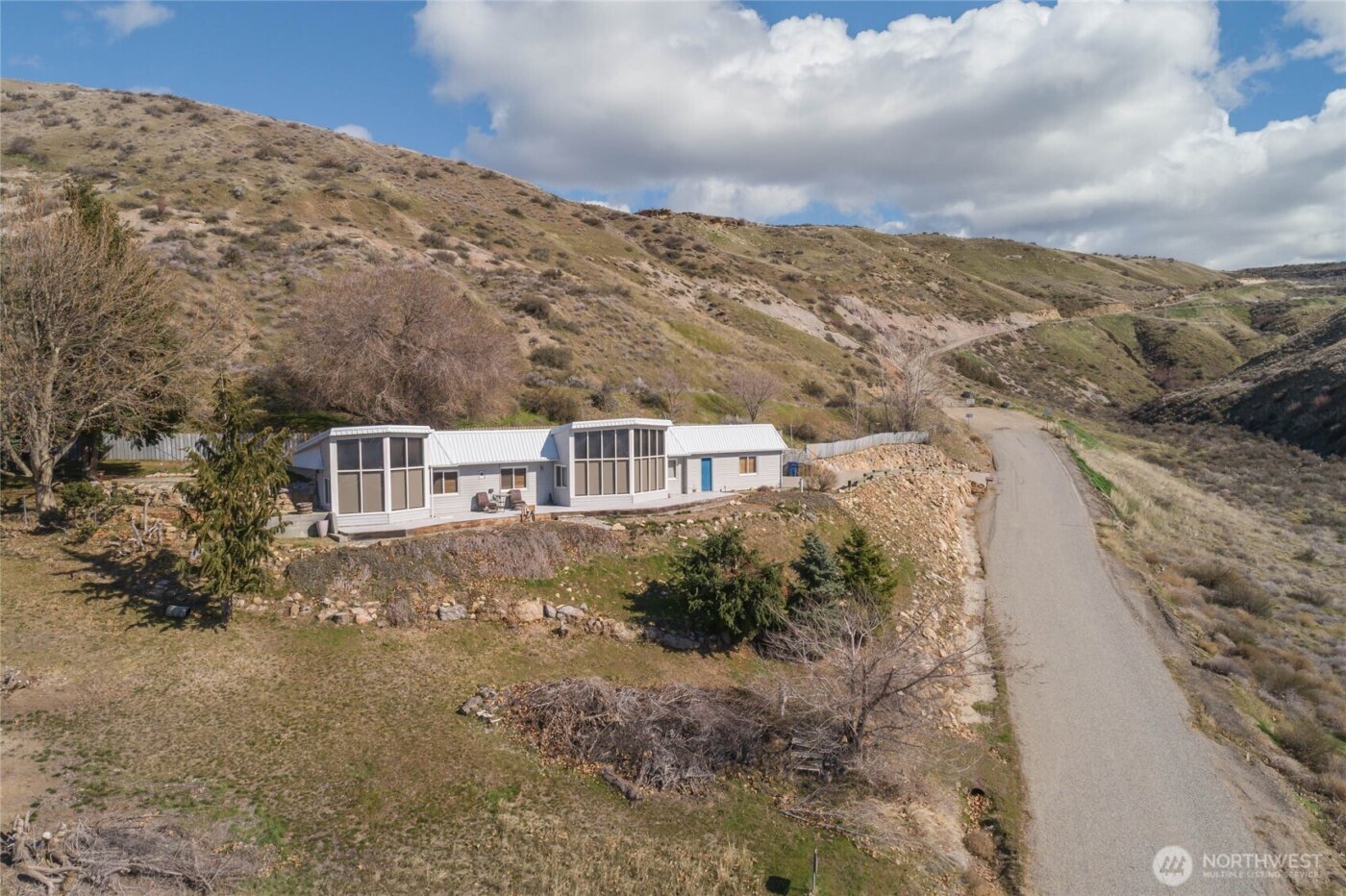 71 Blue Grade Road , East Wenatchee, WA 98802