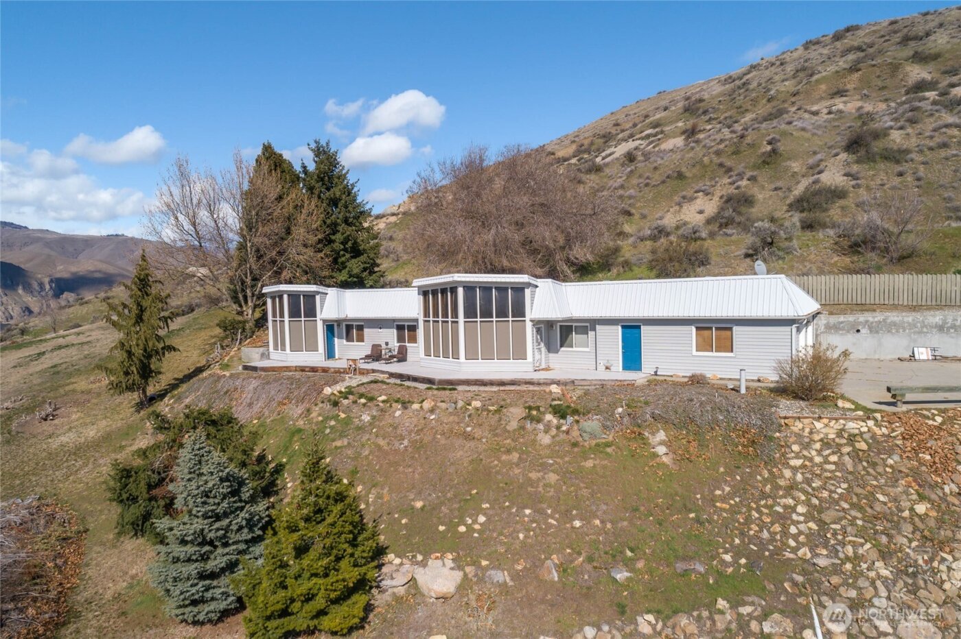 71 Blue Grade Road , East Wenatchee, WA 98802