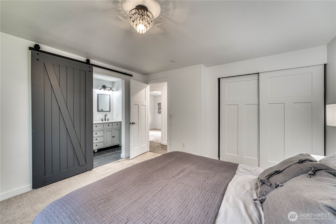 7048 NE Treemont Court , Bremerton, WA 98311