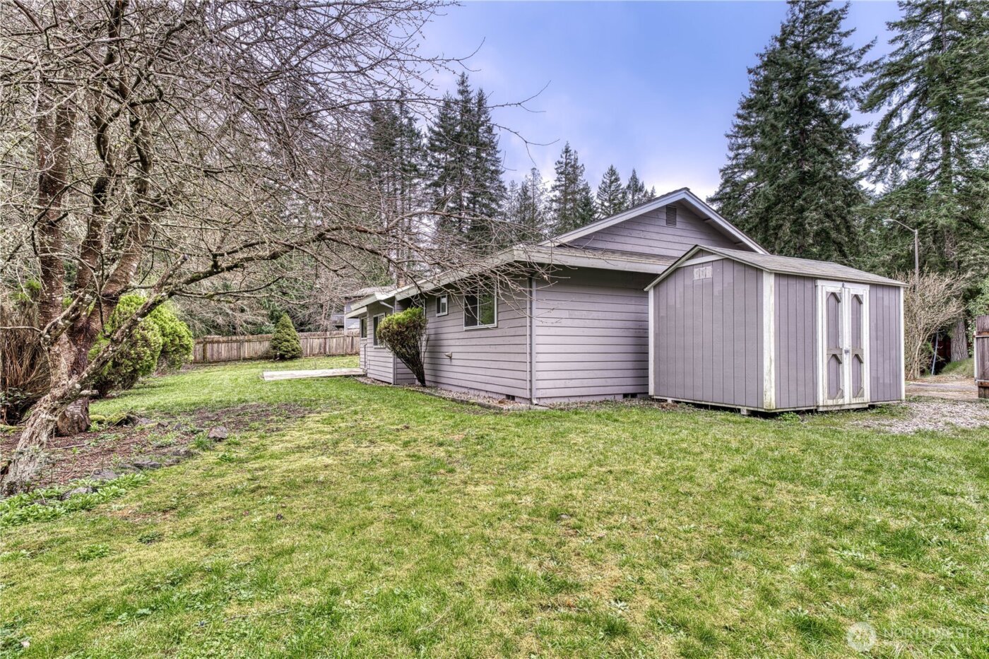 7048 NE Treemont Court , Bremerton, WA 98311