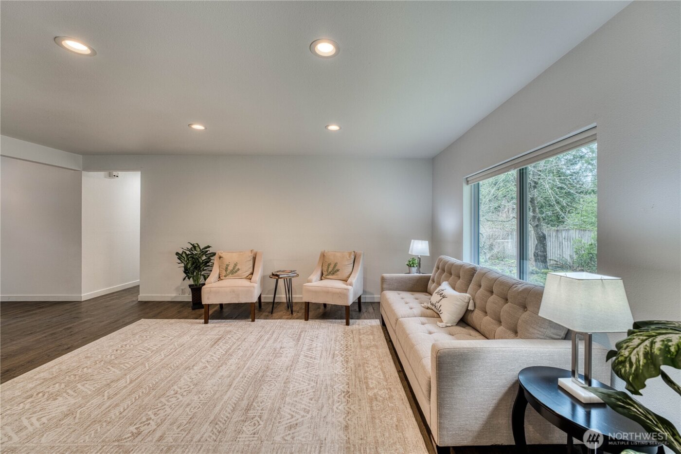 7048 NE Treemont Court , Bremerton, WA 98311