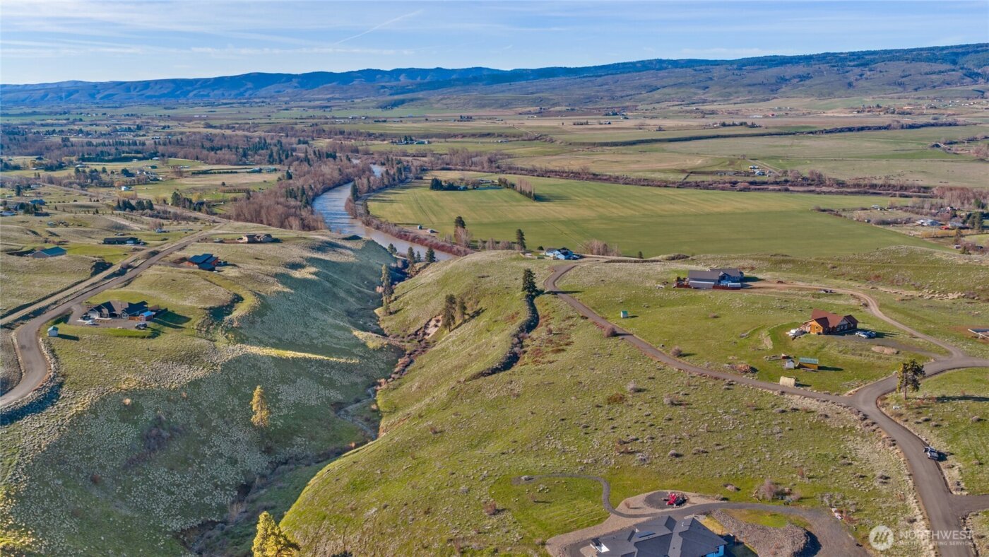 8 Deer Valley Drive , Ellensburg, WA 98926