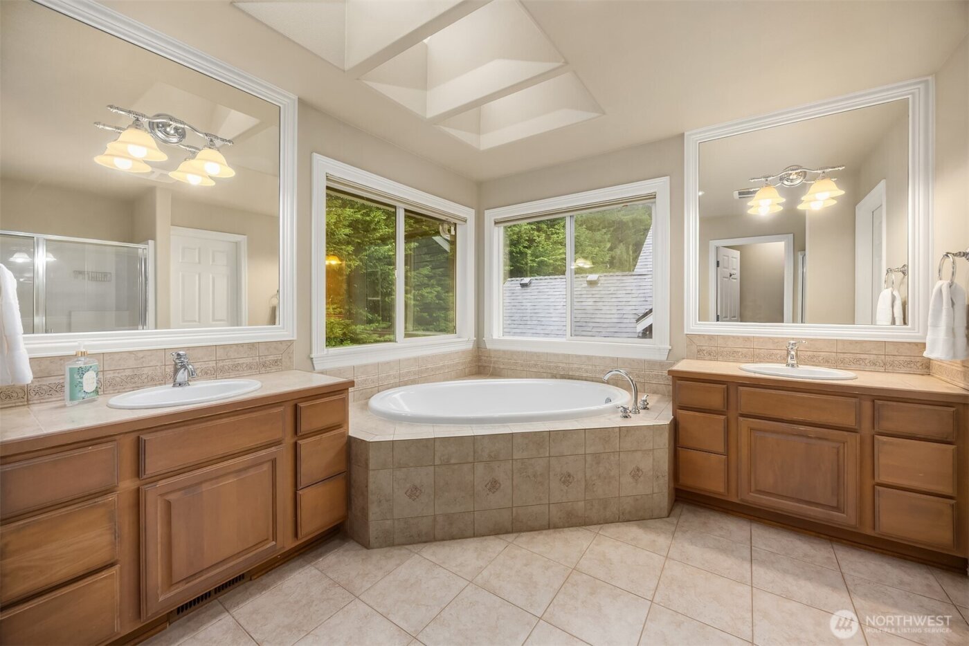 23703 SE 284th Street , Maple Valley, WA 98038