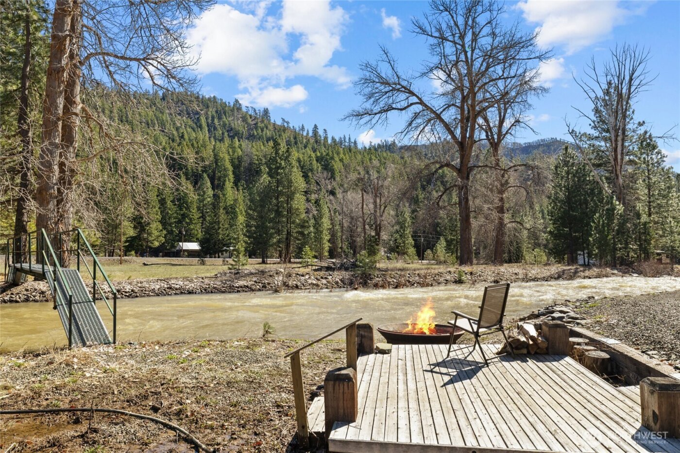 330 Swauk Creek Lane , Cle Elum, WA 98922