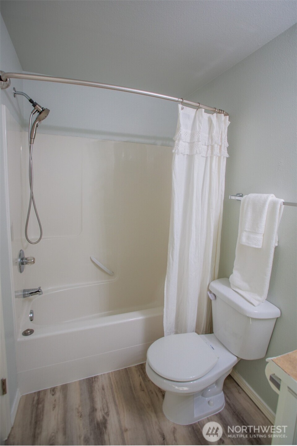 819 134th Street S, Tacoma, WA 98444