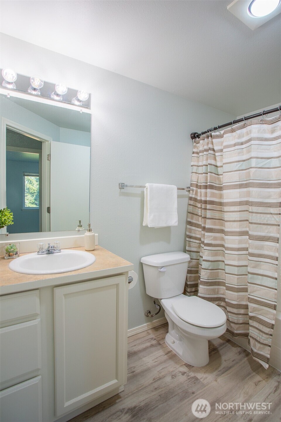 819 134th Street S, Tacoma, WA 98444