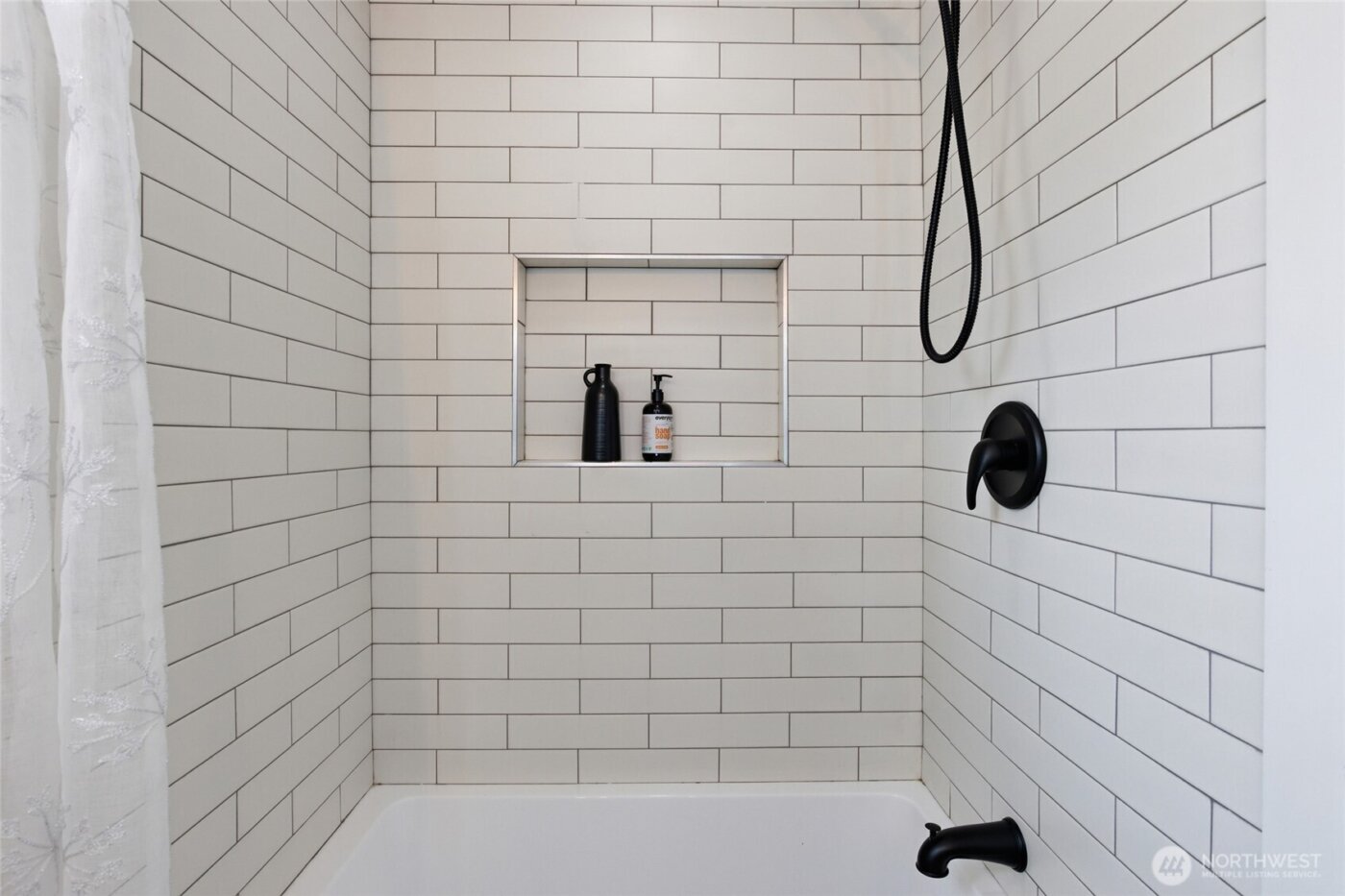 2124 15th Street , Bremerton, WA 98312