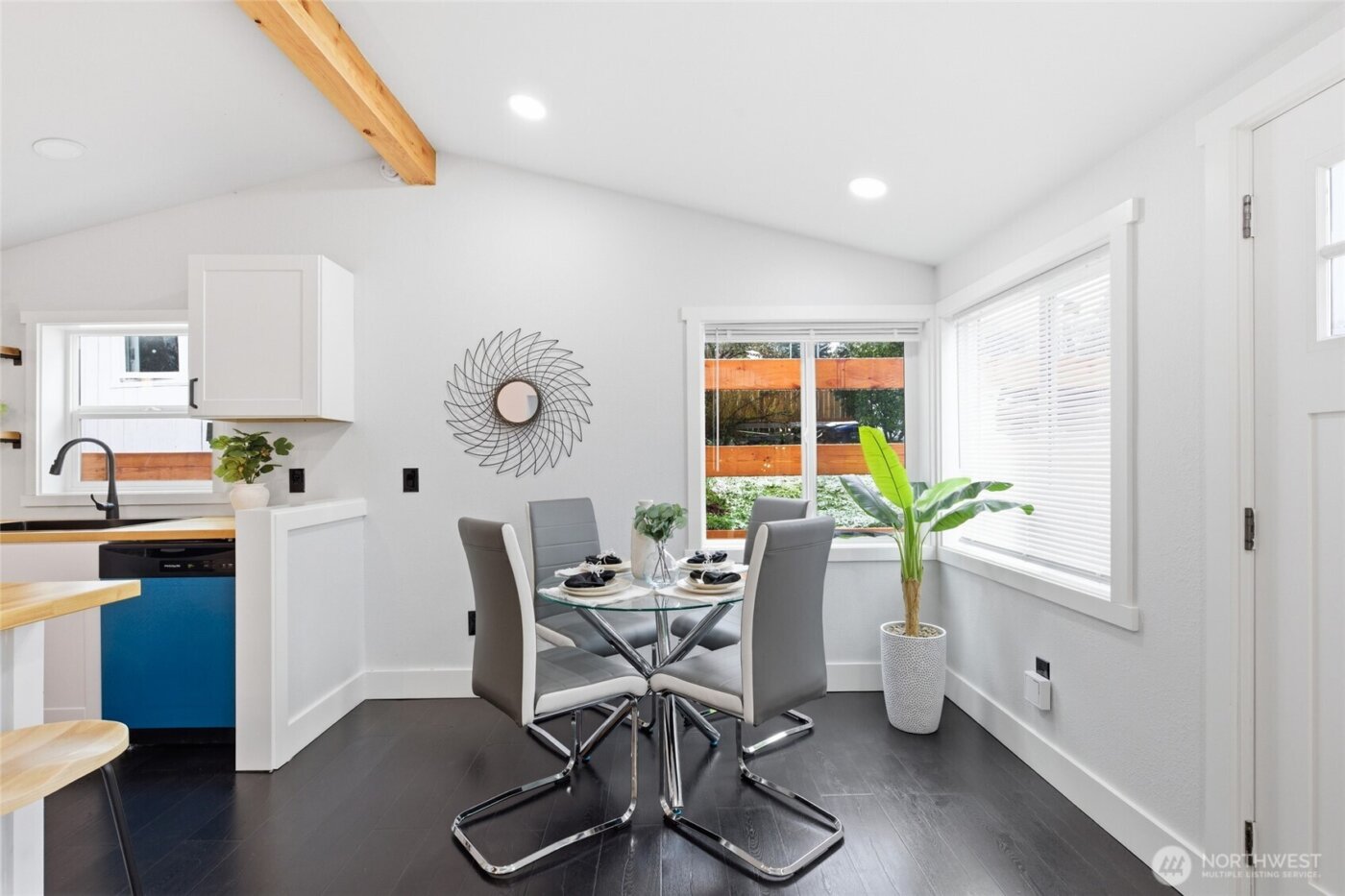 2124 15th Street , Bremerton, WA 98312