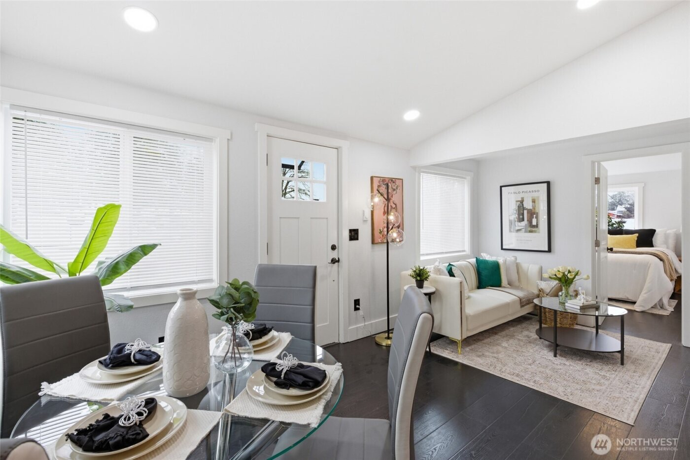 2124 15th Street , Bremerton, WA 98312