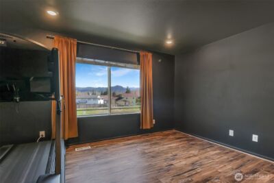 650 McKinley Street , Enumclaw, WA 98022 - Photo 18