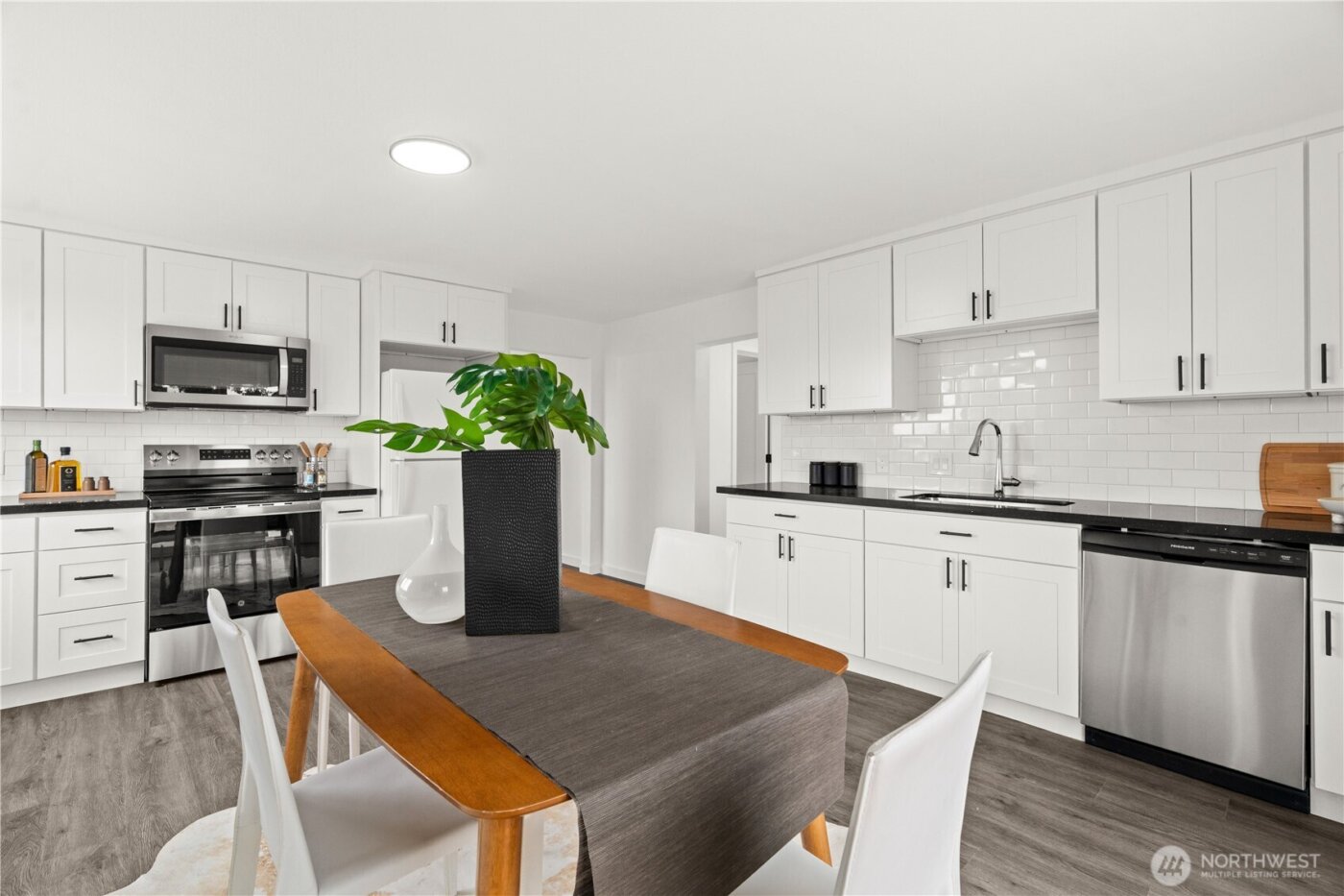 5518 39th Avenue S, Seattle, WA 98118