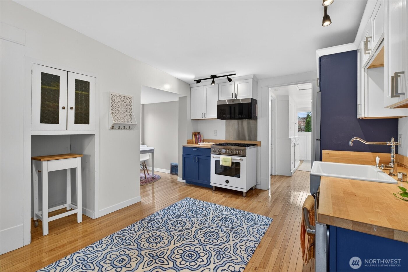 1310 Ellsworth Street , Bellingham, WA 98225