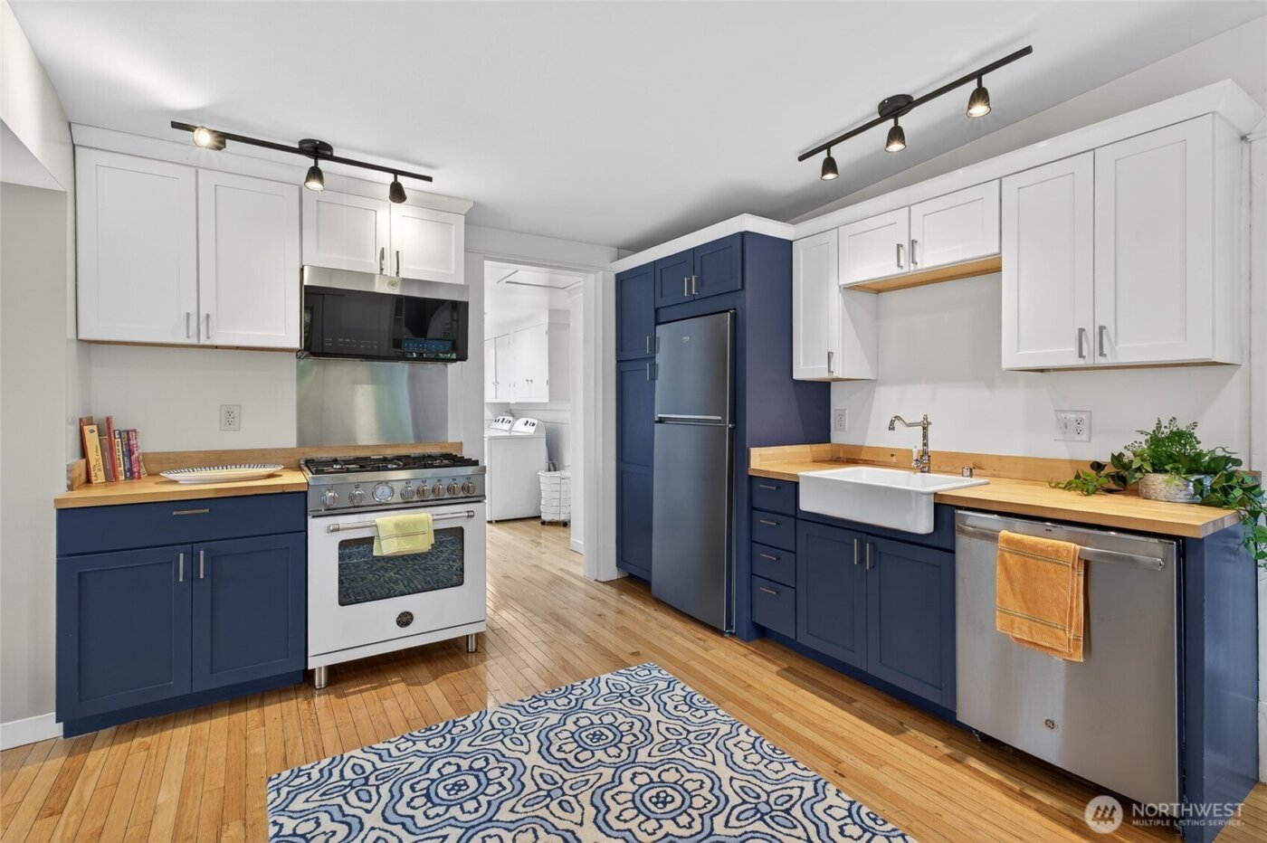 1310 Ellsworth Street , Bellingham, WA 98225