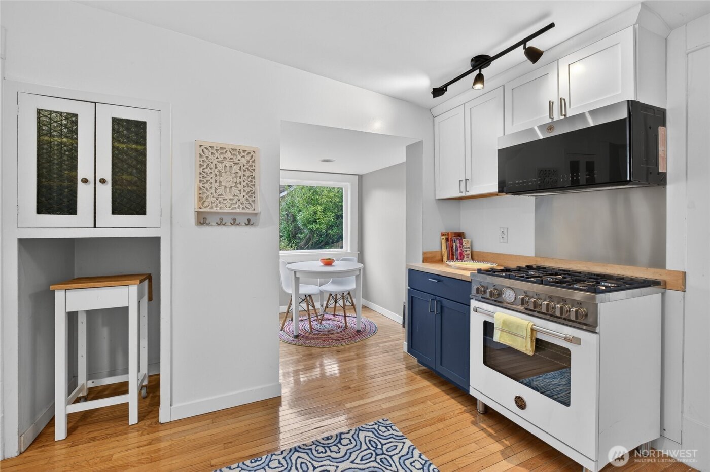 1310 Ellsworth Street , Bellingham, WA 98225