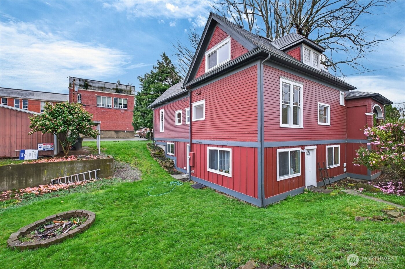 1310 Ellsworth Street , Bellingham, WA 98225