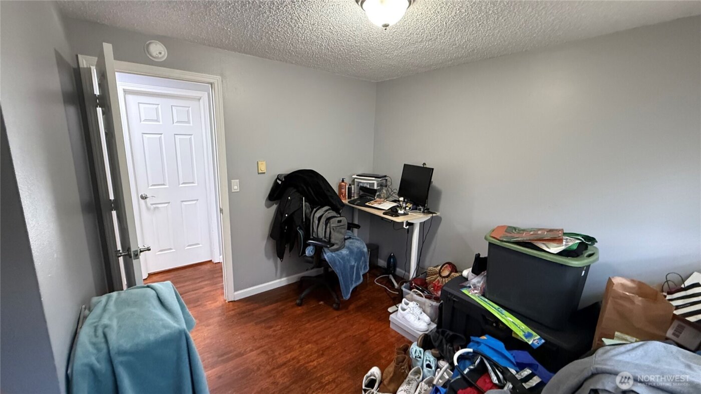 17123 E 6th Avenue Ct , Spanaway, WA 98387