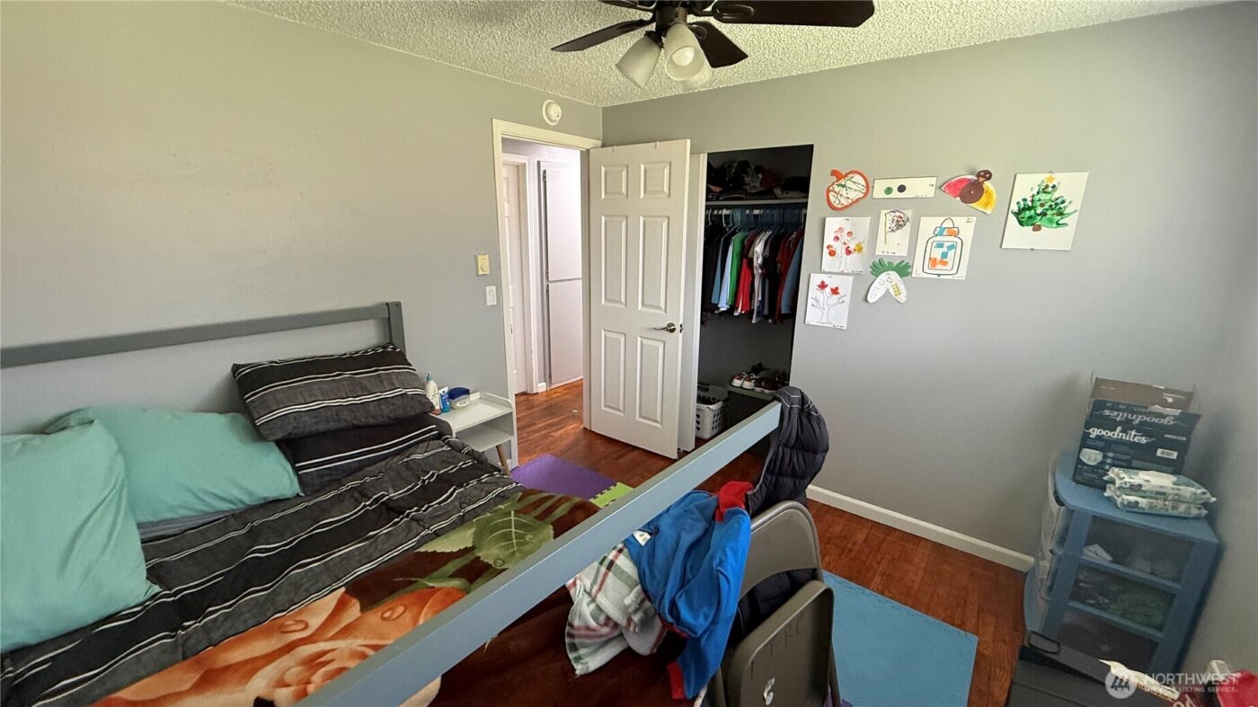 17123 E 6th Avenue Ct , Spanaway, WA 98387