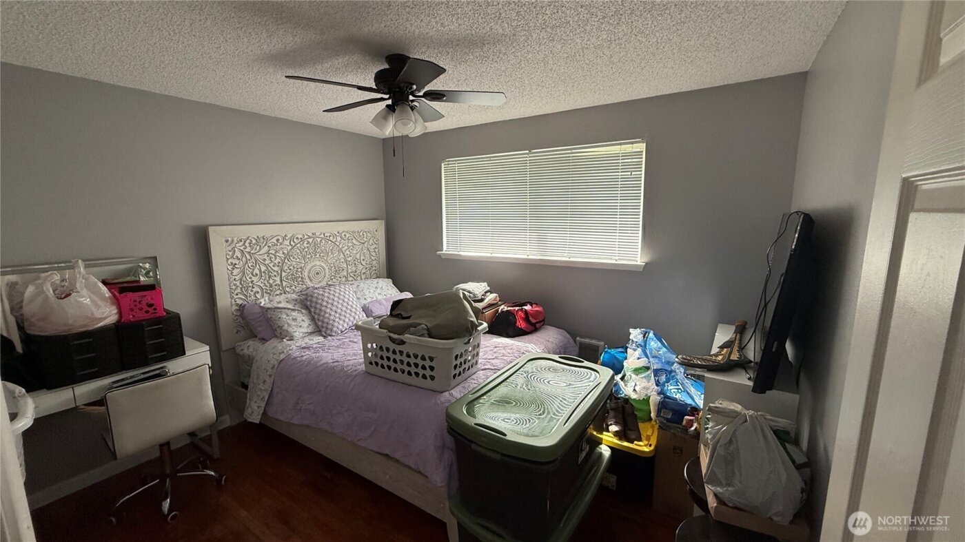 17123 E 6th Avenue Ct , Spanaway, WA 98387