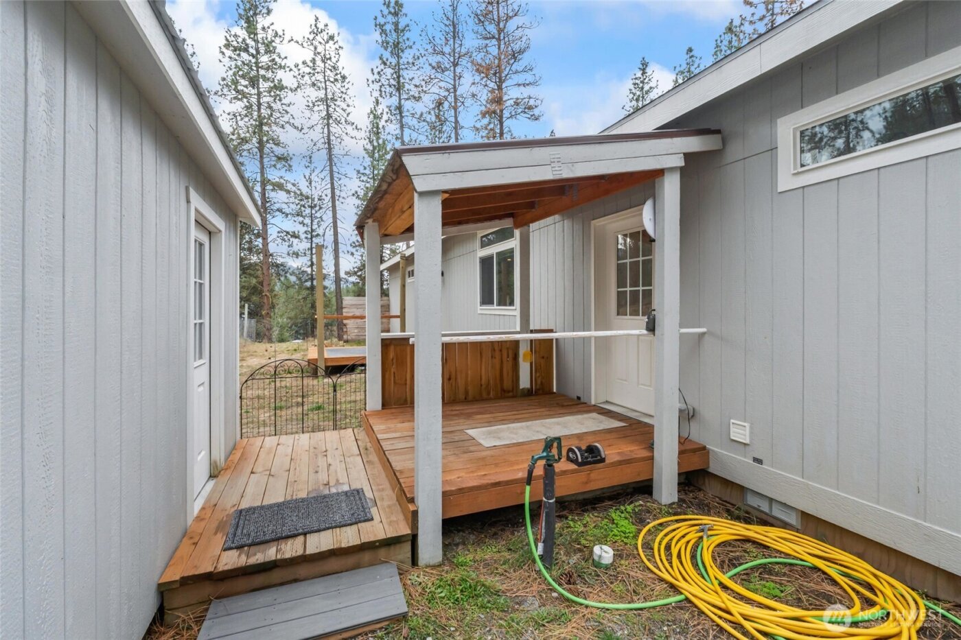 1477 D College Lane , Kettle Falls, WA 99141