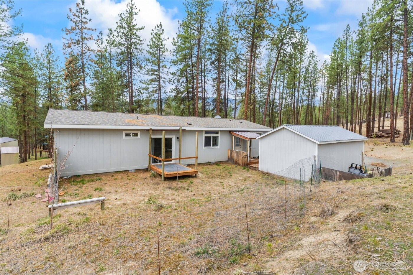 1477 D College Lane , Kettle Falls, WA 99141