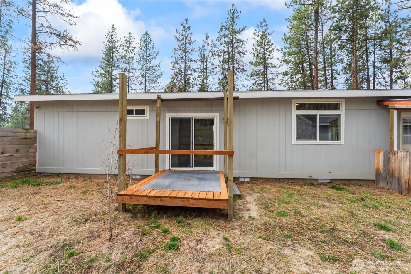 1477 D College Lane , Kettle Falls, WA 99141