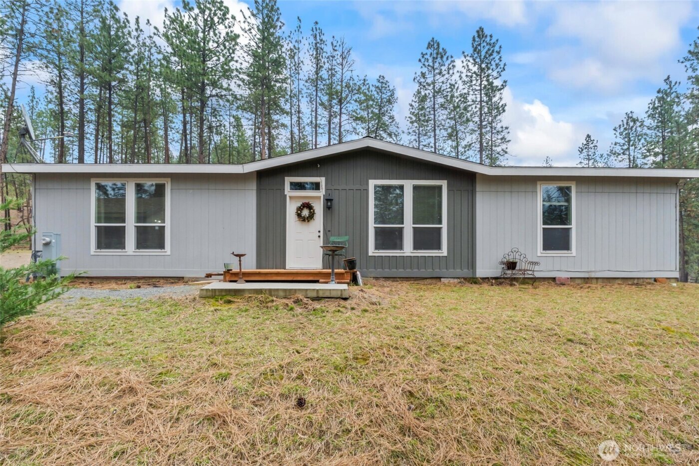 1477 D College Lane , Kettle Falls, WA 99141