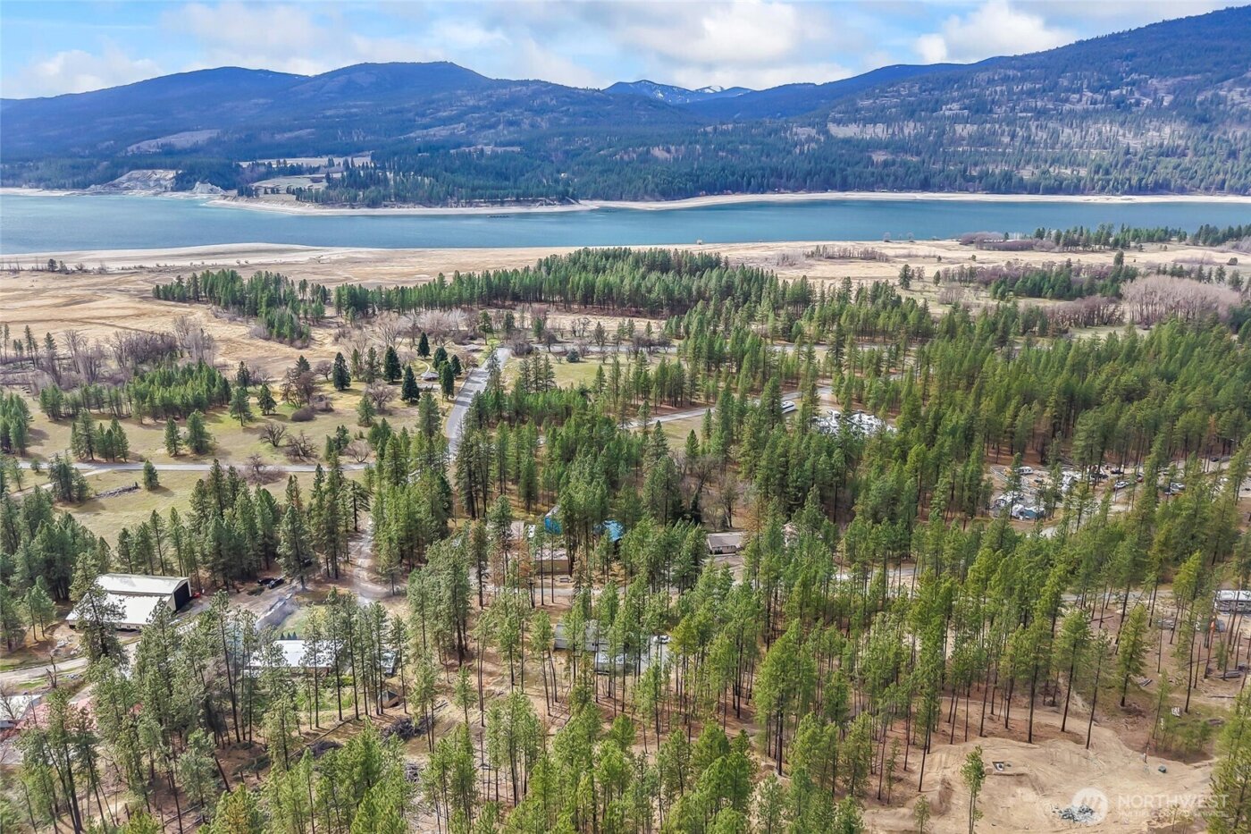 1477 D College Lane , Kettle Falls, WA 99141