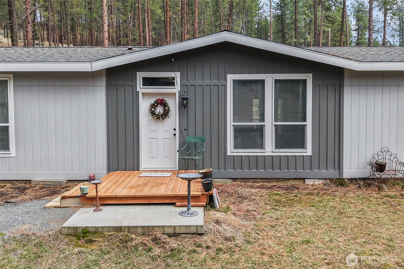 1477 D College Lane , Kettle Falls, WA 99141