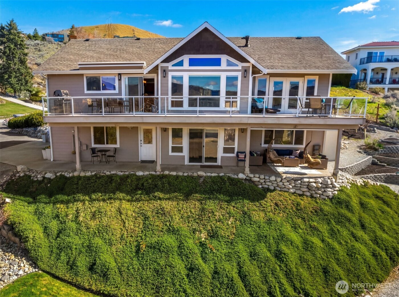 204 Stehekin Way , Chelan, WA 98816