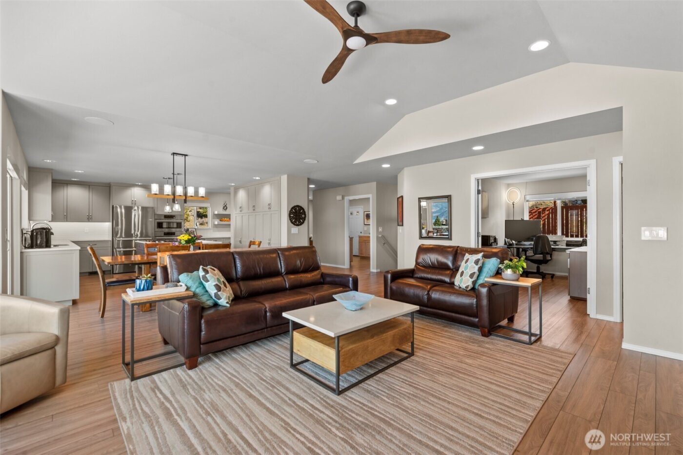 204 Stehekin Way , Chelan, WA 98816