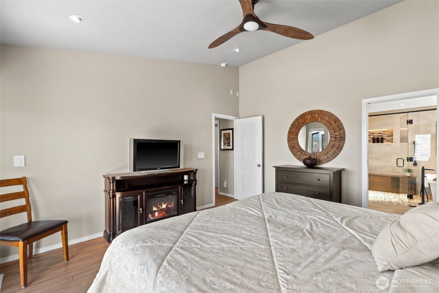 204 Stehekin Way , Chelan, WA 98816